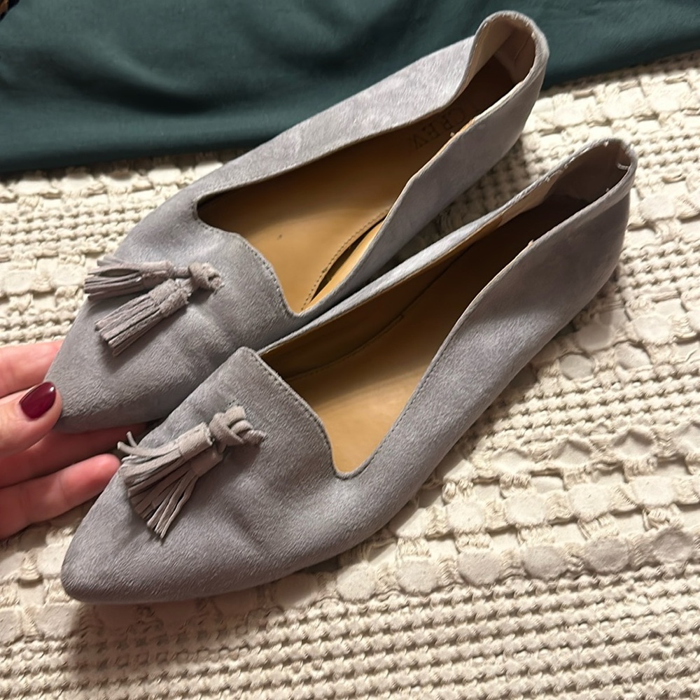 Gray “Cora” J Crew Suede Flats sz:8.5